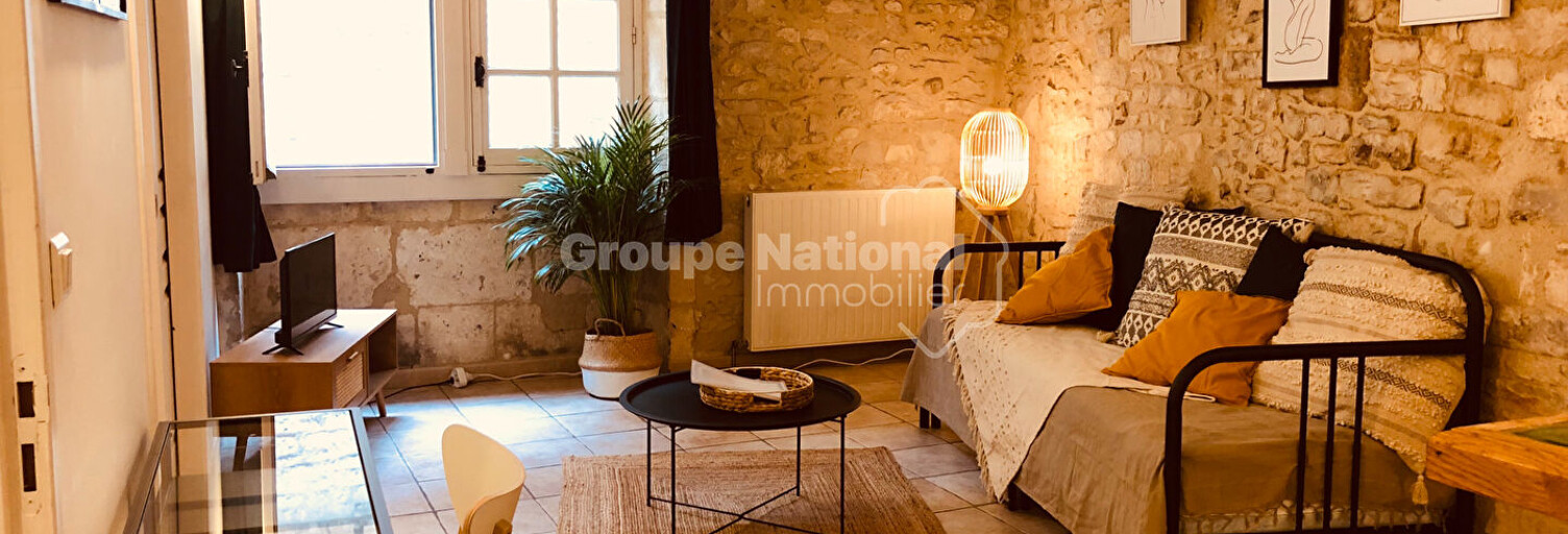 Immeuble  182 m² à vendre à Nîmes (30000)