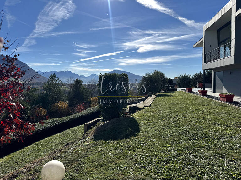 Annecy Nord,  propriété d'exception et sa vue sur le lac d'ANNECY — photo 1