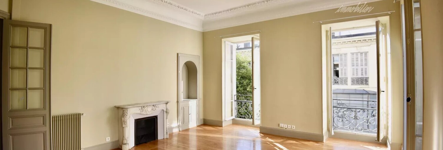 Appartement 5 Pièces 158 m² à louer à Nice (06000)