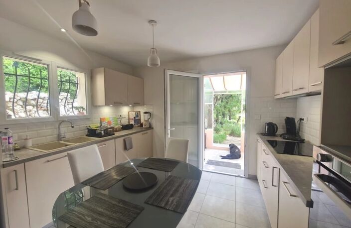 MAISON 200 M² - TOUT À PIED - VUE — photo 4