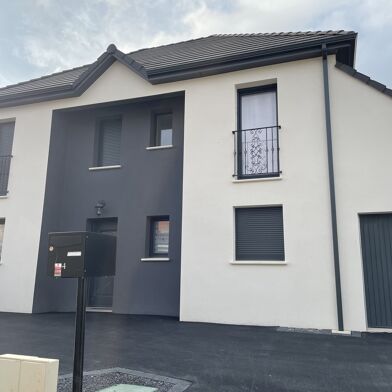 Maison 5 pièces 299900 €