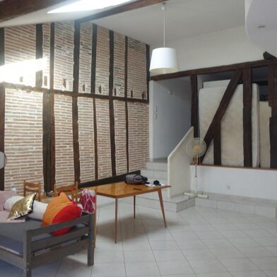 Appartement 2 pièces 555 €