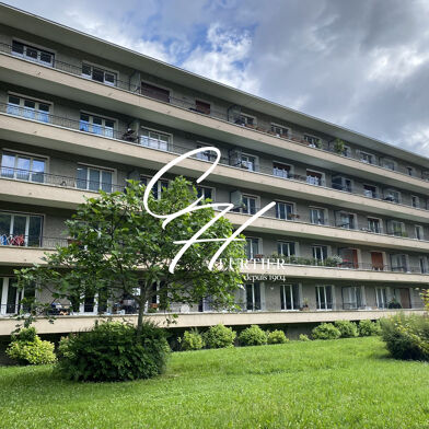 Appartement 1 pièces 555 €