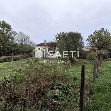 Maison 9 pièces 160000 €