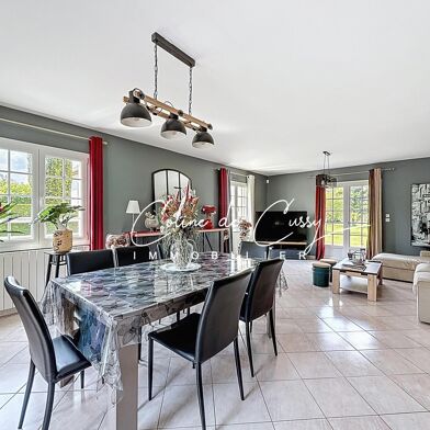 Maison 6 pièces 395900 €