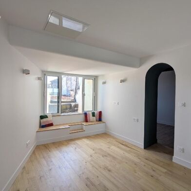 Appartement 3 pièces 700 €