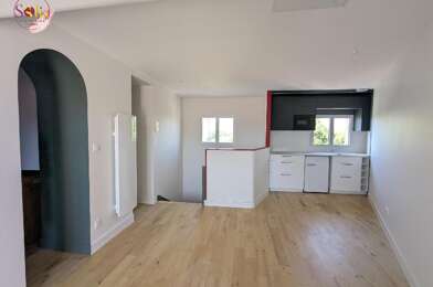 Appartement 3 pièces 690 €