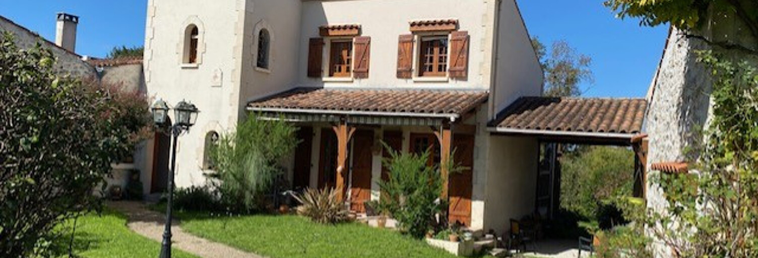 Maison 5 Pièces 183 m² à vendre à Bussac-sur-Charente (17100)