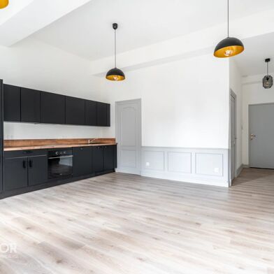 Appartement 4 pièces 210000 €