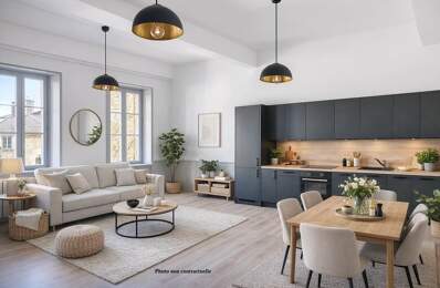 Situé en hypercentre de Villefranche, au deuxième étage d’une petite copropriété pleine de charme. — photo du bien