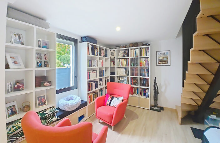 5 pièces 96 m2 MAISON ENTIEREMENT RENOVEE - 3 chambres - Lan — photo 2