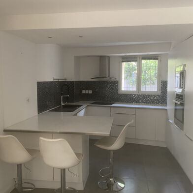 Appartement 4 pièces 320000 €