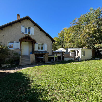 Maison 5 pièces 399000 €