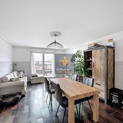 Appartement 4 pièces 255000 €