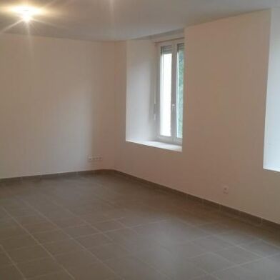 Appartement 6 pièces 800 €