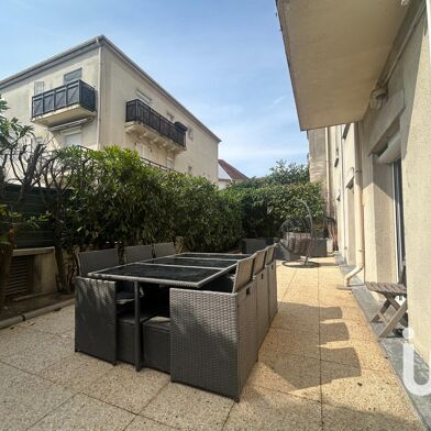 Appartement 4 pièces 230000 €