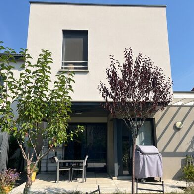 Maison 4 pièces 283000 €