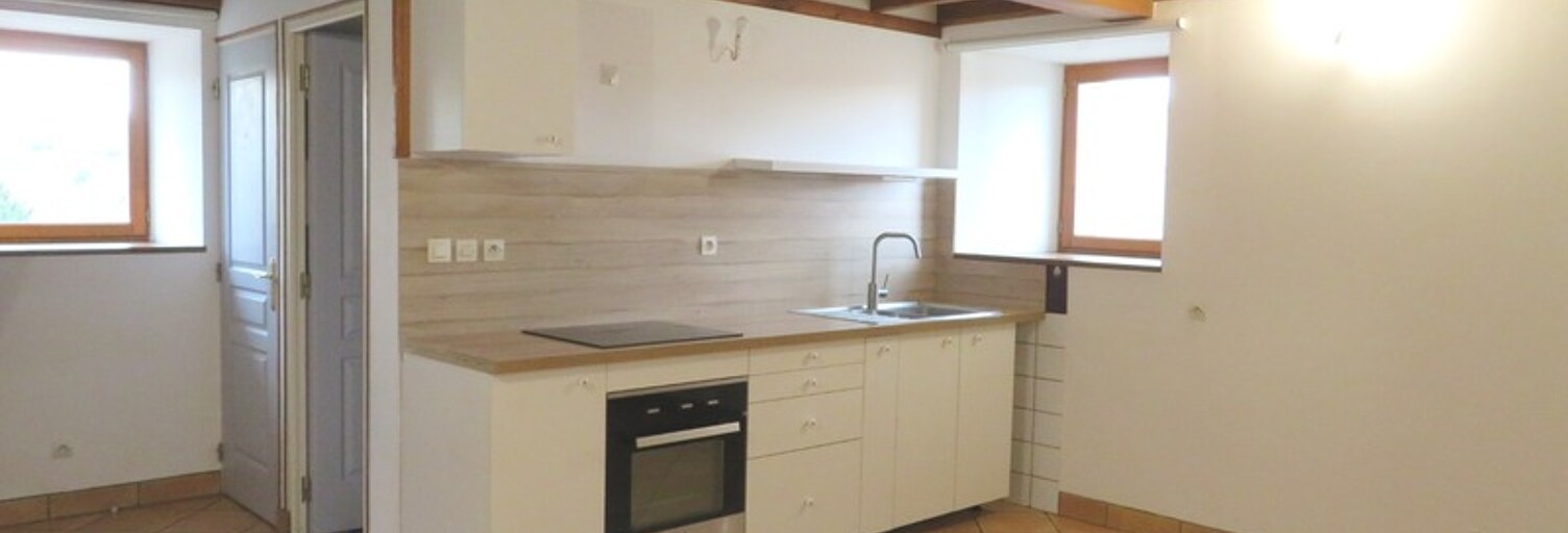 Maison 3 Pièces 58 m² à louer à Montmorin (63160)