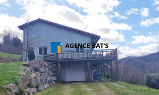 Maison 5 Pièces 130 m² à louer à Saint-Romain-les-Atheux (42660)