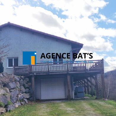 Maison 5 pièces 1030 €