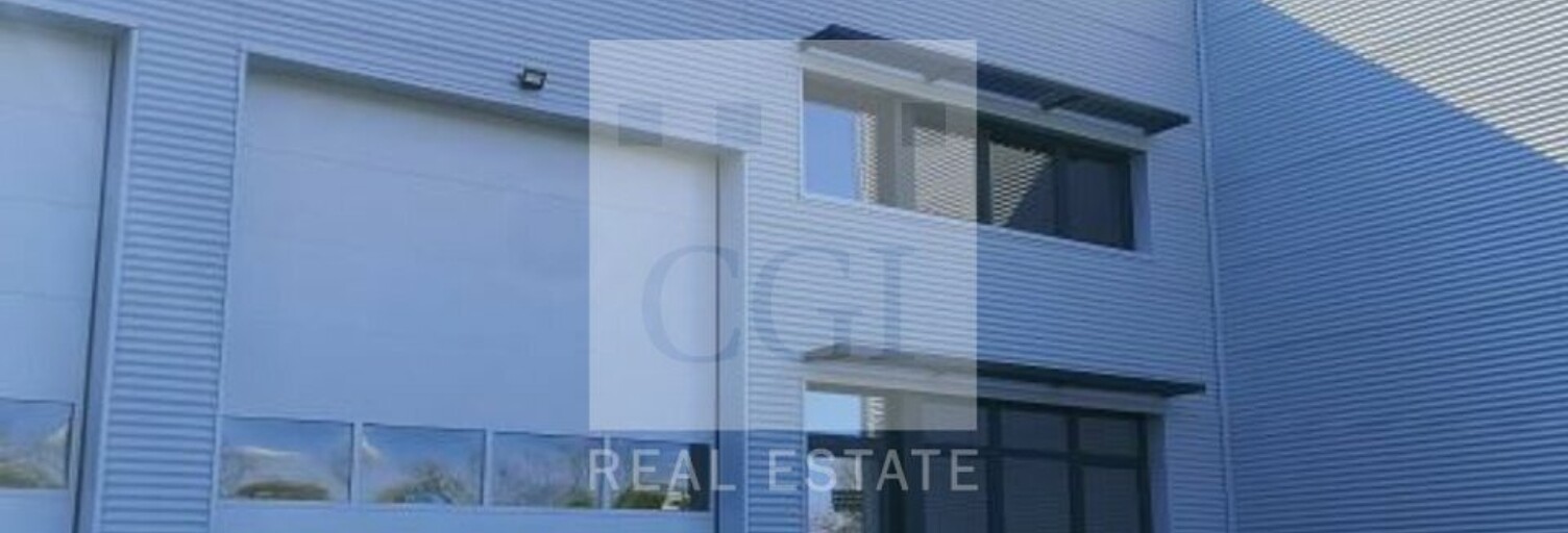 Commerce  169 m² à louer à Genas (69740)