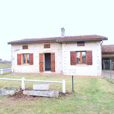 Maison 3 pièces 775 €