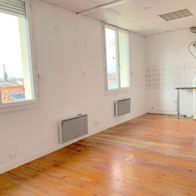 Appartement 2 pièces 750 €