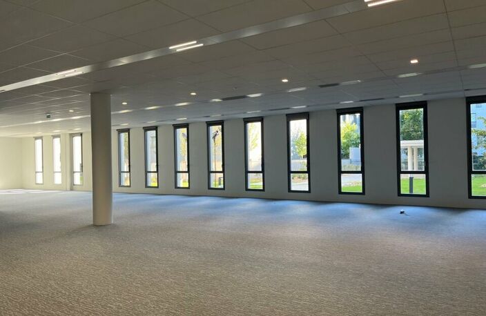 BUREAUX à VENDRE — photo 3