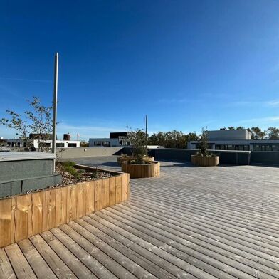 Bureau  28620000 €