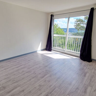 Appartement 1 pièces 367 €