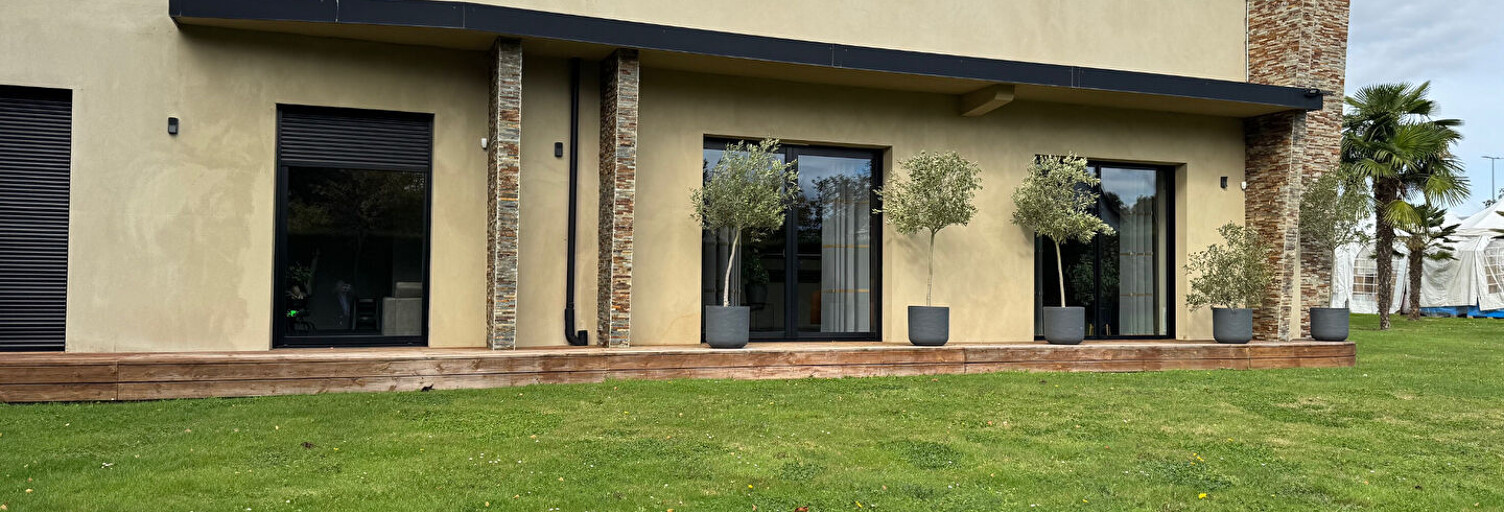 Maison 4 Pièces 237 m² à vendre à Canteleu (76380)