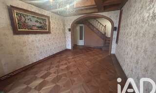 Immeuble  145 m² à vendre à Gond-Pontouvre (16160)