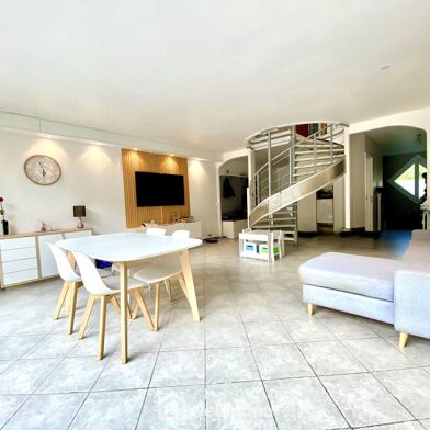 Maison 5 pièces 280000 €