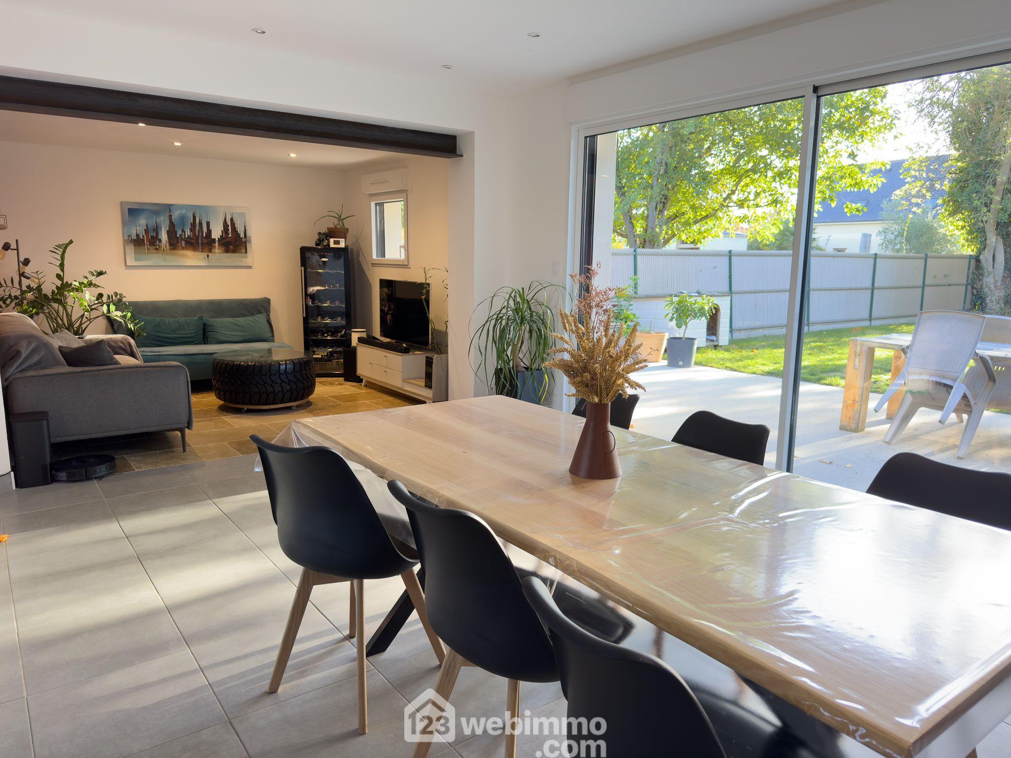 Maison - 115.65m² - La Ménitré