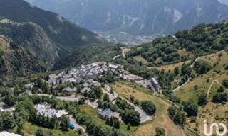 Appartement 2 Pièces 49 m² à vendre à Huez (38750)