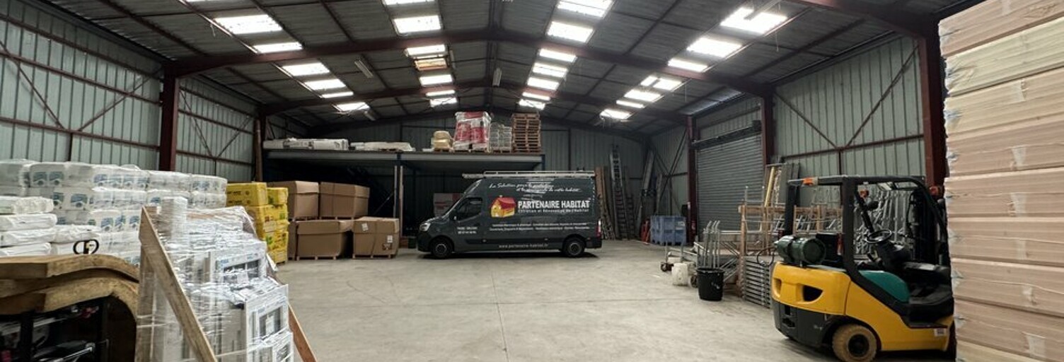 Commerce  1600 m² à louer à Saint-Pierre-des-Corps (37700)