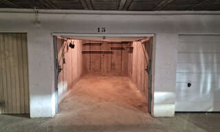 Garage  13 m² à louer à Marseille 9 (13009)