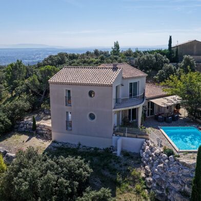 Maison 7 pièces 680000 €