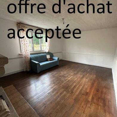 Maison 3 pièces 77900 €