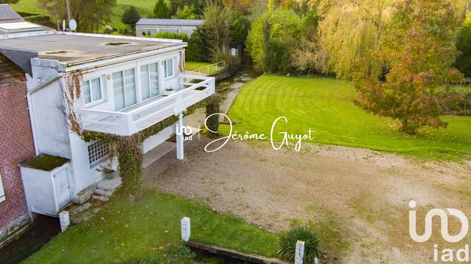 Valmont - 241m² - 6p. - 3ch.