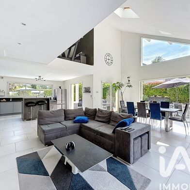 Maison 6 pièces 659000 €