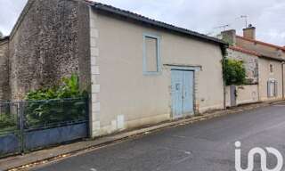 Garage  64 m² à vendre à Saint-Secondin (86350)