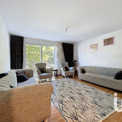 Appartement 4 pièces 117000 €