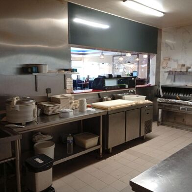 Commerce  130000 €