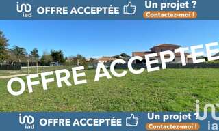 Terrain  843 m² à vendre à Bazoges-en-Paillers (85130)