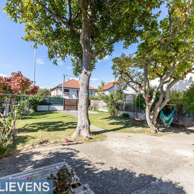 Maison 6 pièces 379000 €