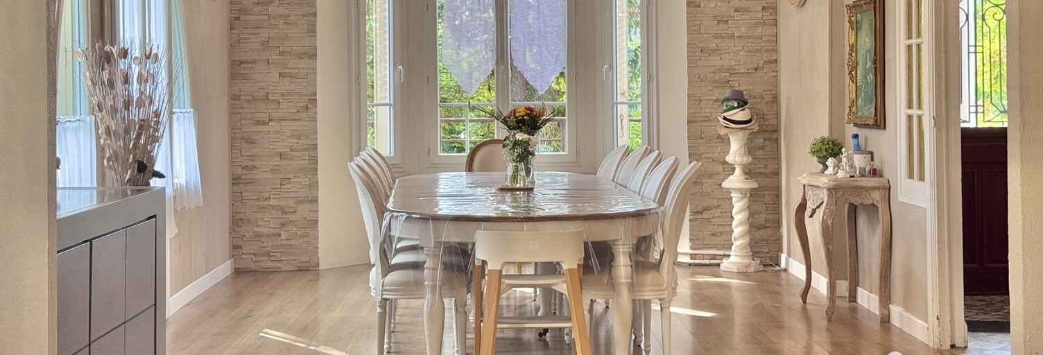 Maison 6 Pièces 171 m² à vendre à Deux Rivières (89460)