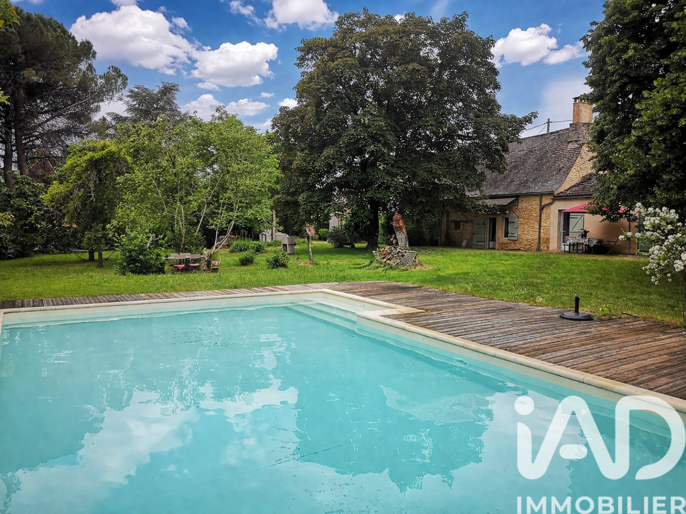 Lalinde - 230m² - 7p. - 3ch.