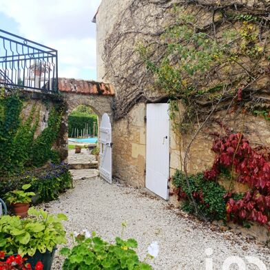 Maison 8 pièces 299999 €