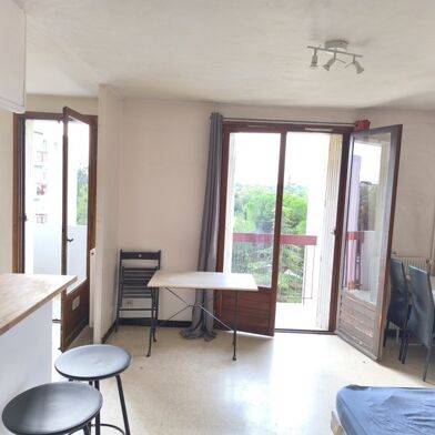 Appartement 1 pièces 93400 €